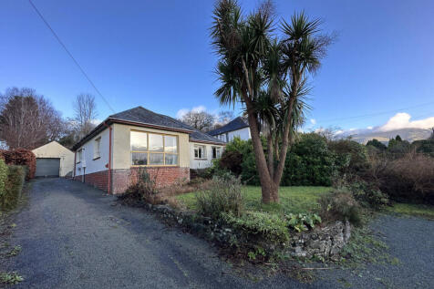 Bangor Road, Bangor, LL57 3 bed detached bungalow for sale