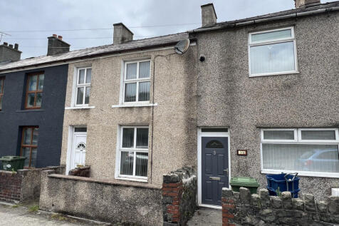 Caernarfon Road, Bangor, Gwynedd, LL57 3 bed terraced house for sale