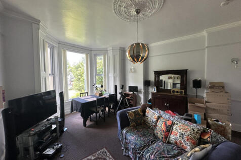 Park Crescent, Llanfairfechan, Conwy... 3 bed flat for sale