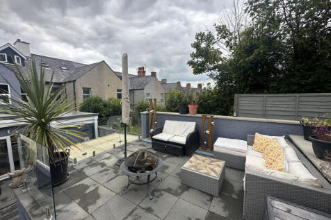 Caernarfon Road, Bangor, Gwynedd, LL57 3 bed terraced house for sale