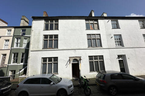 Church Street, Caernarfon, LL55 4 bed terraced house for sale