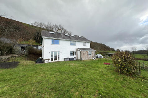 off Roman Road, Abergwyngregyn... 3 bed detached house for sale