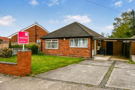 Whitby Avenue, York, YO31 2 bed detached bungalow for sale