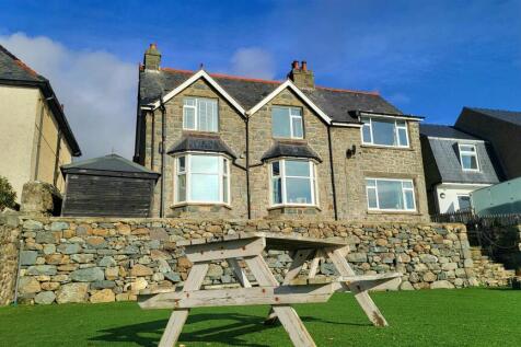Brig Y Don, Llanaber 4 bed detached house for sale