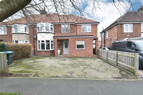 The Close, Northallerton, North... 4 bed semi