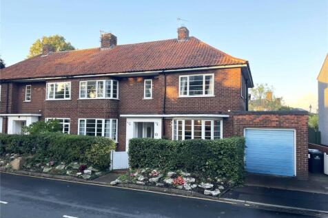 Hatfield Road, Northallerton, North... 4 bed semi