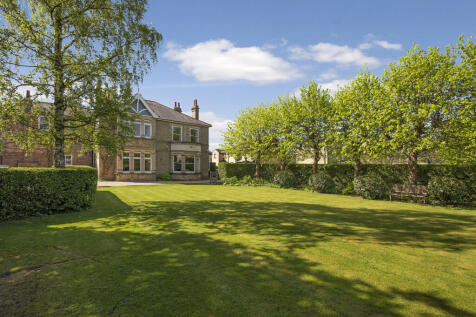 Popes Lane, Huntingdon PE28 4 bed detached house for sale