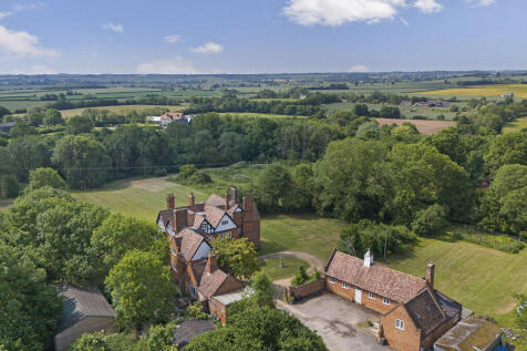 Easton Road, St. Neots PE19 8 bed detached house for sale