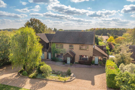 Church Road, Huntingdon PE28 6 bed detached house for sale