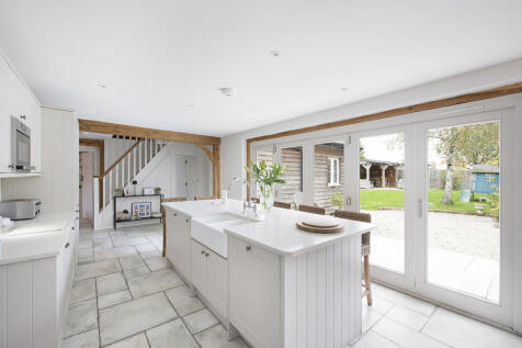 Crow Lane, Royston SG8 5 bed detached house for sale