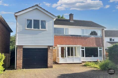 Elgar Avenue, Hereford, HR1 5 bed detached house for sale