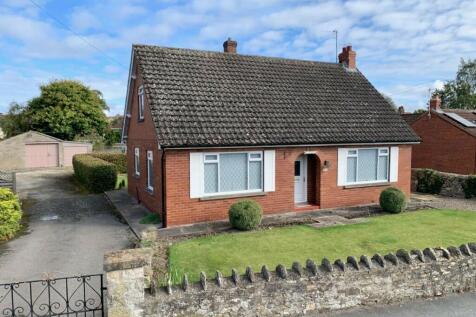 3 bedroom detached bungalow for sale