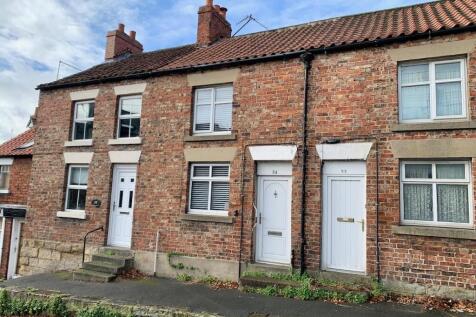 Potter Hill, Pickering 2 bed terraced house for sale