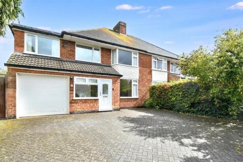 4 bedroom semi-detached house for sale