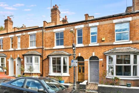 Strathearn Road, Leamington Spa 2 bed terraced house for sale
