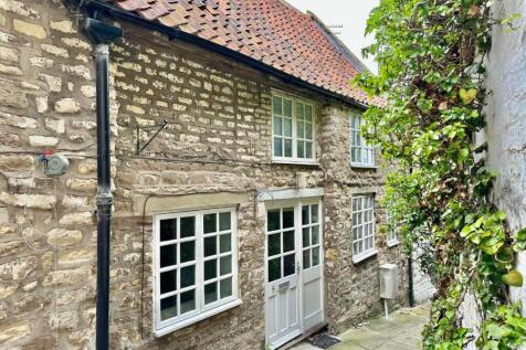 Yorkersgate, Malton 2 bed terraced house for sale