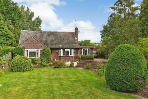 3 bedroom detached bungalow for sale