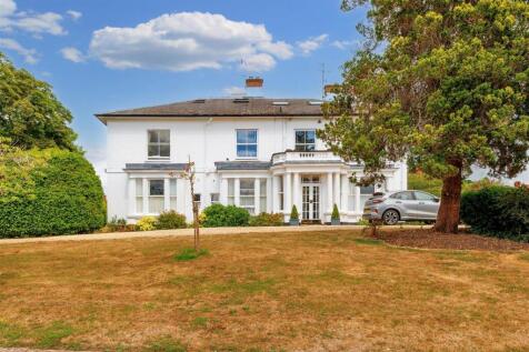 Greenhill House, Evesham WR11 2 bed flat for sale