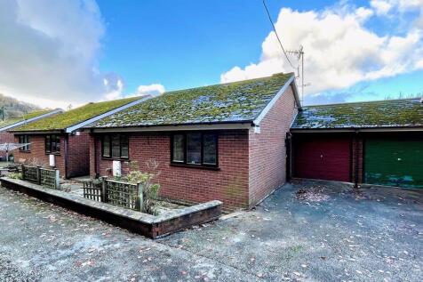 Ger y Nant, Llangollen 2 bed bungalow for sale