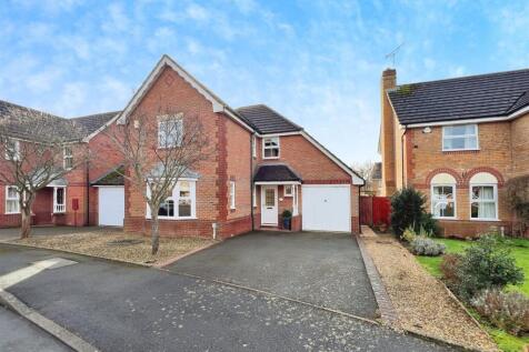 Wake Grove, Warwick 4 bed detached house for sale