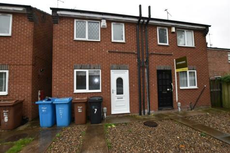 2 bedroom semi-detached house for sale