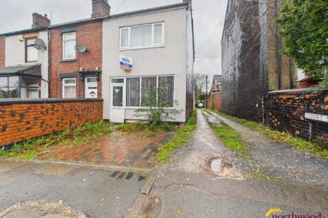 2 bedroom semi-detached house for sale