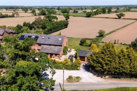 Rosemary Lane, Burton, Wrexham, LL12 6 bed barn conversion for sale