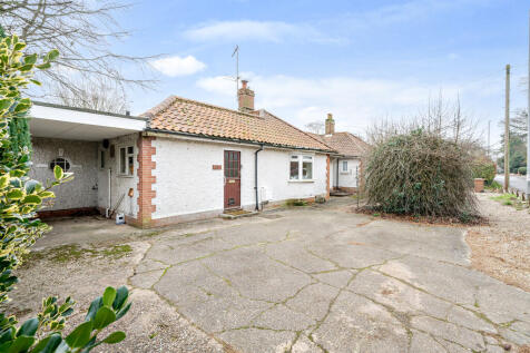 4 bedroom detached bungalow for sale