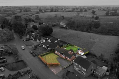 2 bedroom detached bungalow for sale