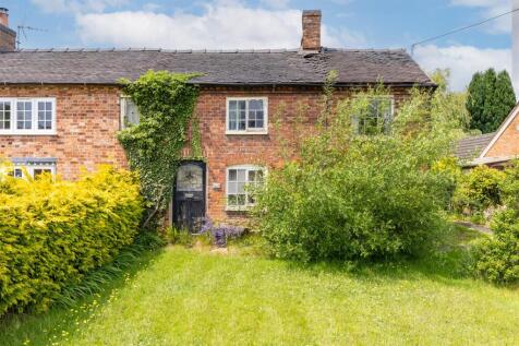 Stock Lane, Shavington, Crewe 2 bed cottage for sale