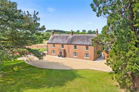6 bedroom detached house for sale