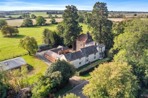 High Cross Grange, Claybrooke Magna 5 bed detached house for sale