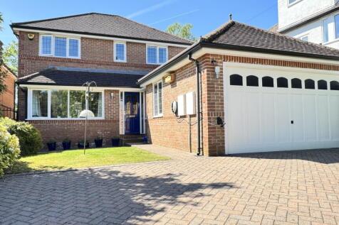 The Crescent, Adel, Leeds 4 bed detached house for sale