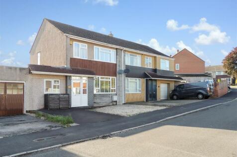 4 bedroom semi-detached house for sale