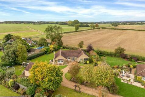 4 bedroom bungalow for sale