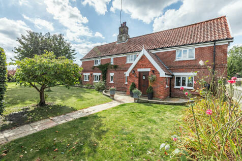 Swanton Morley 4 bed cottage for sale