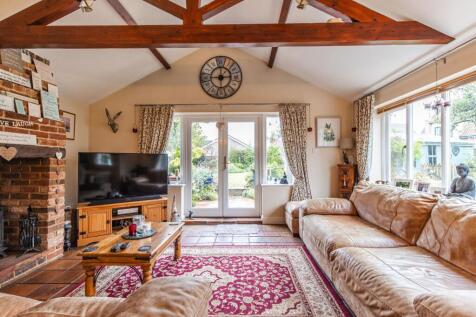 Swanton Morley 4 bed detached house for sale