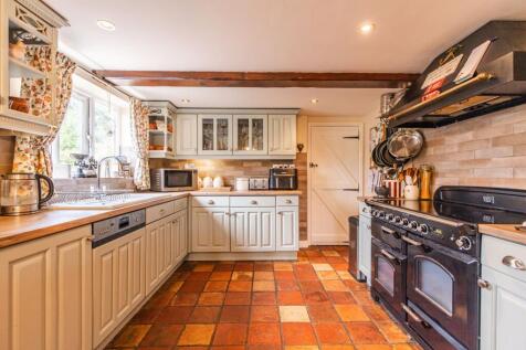 Swanton Morley 4 bed detached house for sale