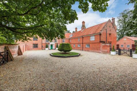 Chain Free in Dereham 9 bed manor house for sale