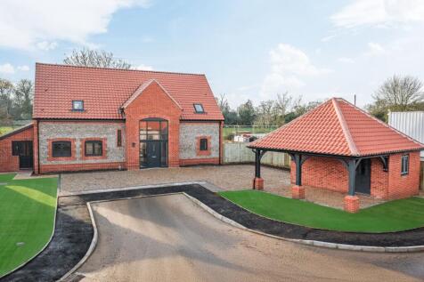 NEW RELEASE, The Corn Barn, Mattishall 4 bed detached house for sale