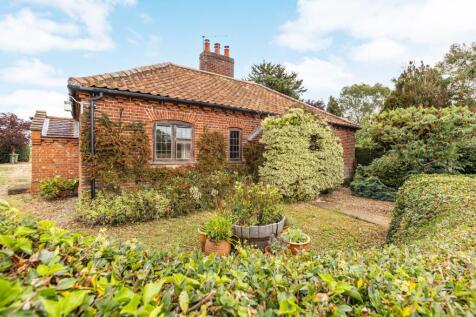 Chain Free in Brisley 4 bed cottage for sale