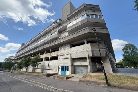 Southampton 2 bed maisonette for sale