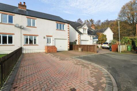 4 bedroom semi-detached house for sale