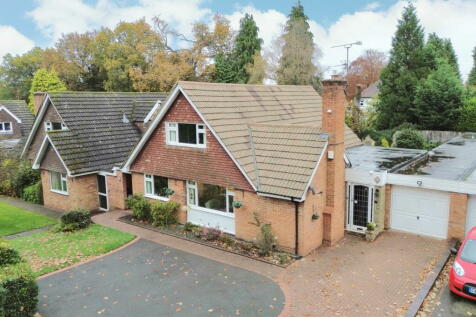 5 bedroom detached bungalow for sale