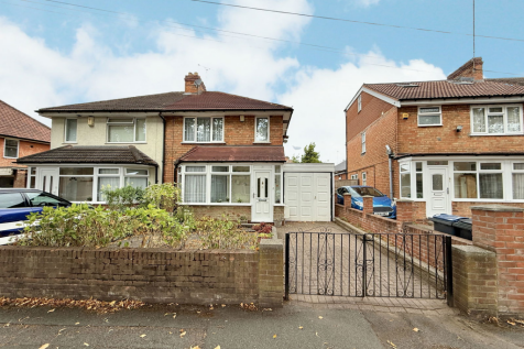 Fox Green Crescent, Acocks Green 3 bed semi
