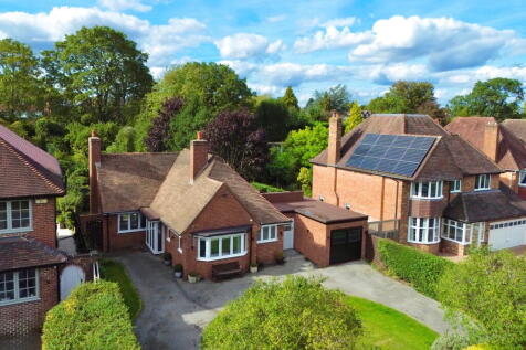 Buryfield Road, Solihull 3 bed detached bungalow for sale