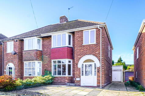 Springfield Crescent, Solihull 3 bed semi