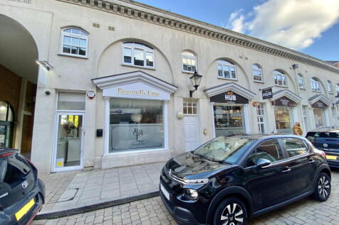 Heath Green House, Main Street... 2 bed apartment for sale