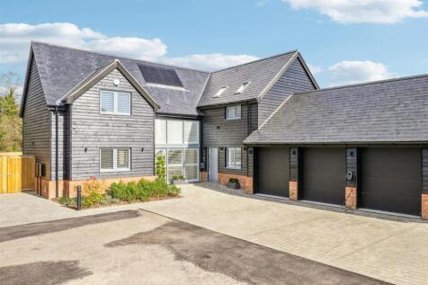 Station Road, Tring 4 bed detached house for sale