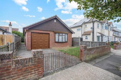 Albany Drive, Herne Bay 3 bed detached bungalow for sale